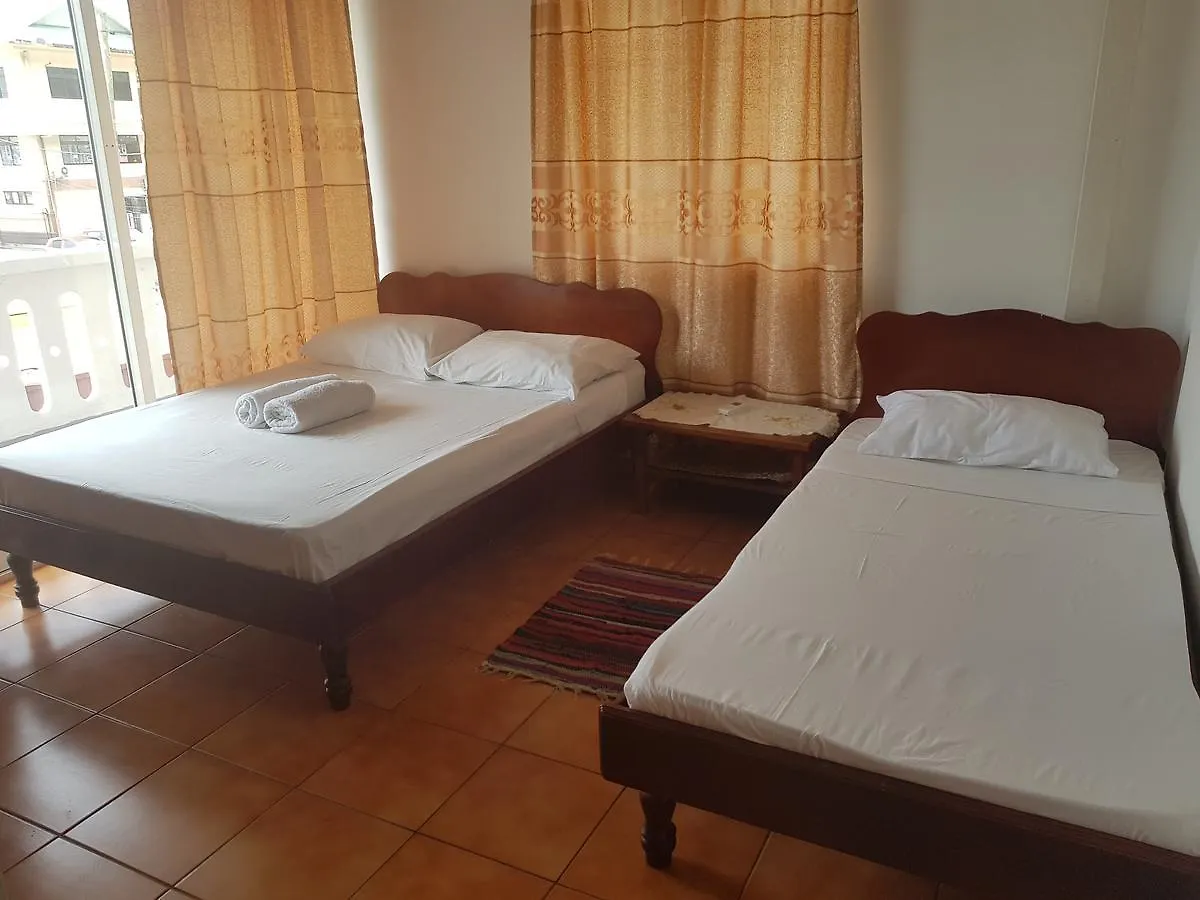 Airport Transit Self Catering Apartments Victoria 0*,